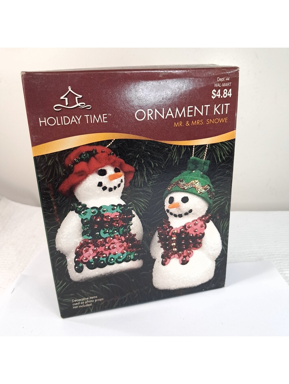 NEW Vintage Holiday Time ornament kit Mr. & Mrs. Snowe Snowman snow man sequins